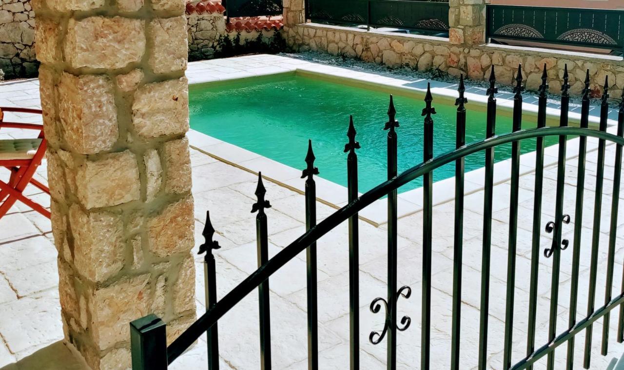 Vintage Residence Dramalj, Pool Self-Use מראה חיצוני תמונה